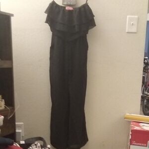 Elegant Black Ruffled Jumpsuit